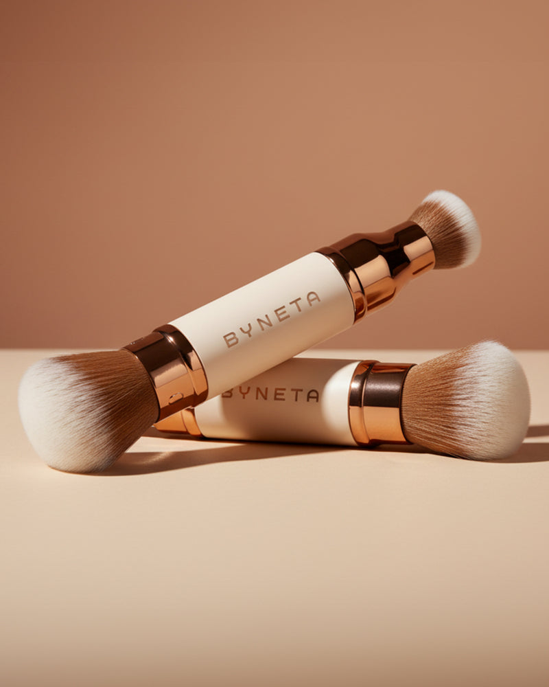 Retractable Make Up Brush - מברשת איפור דו צדדית